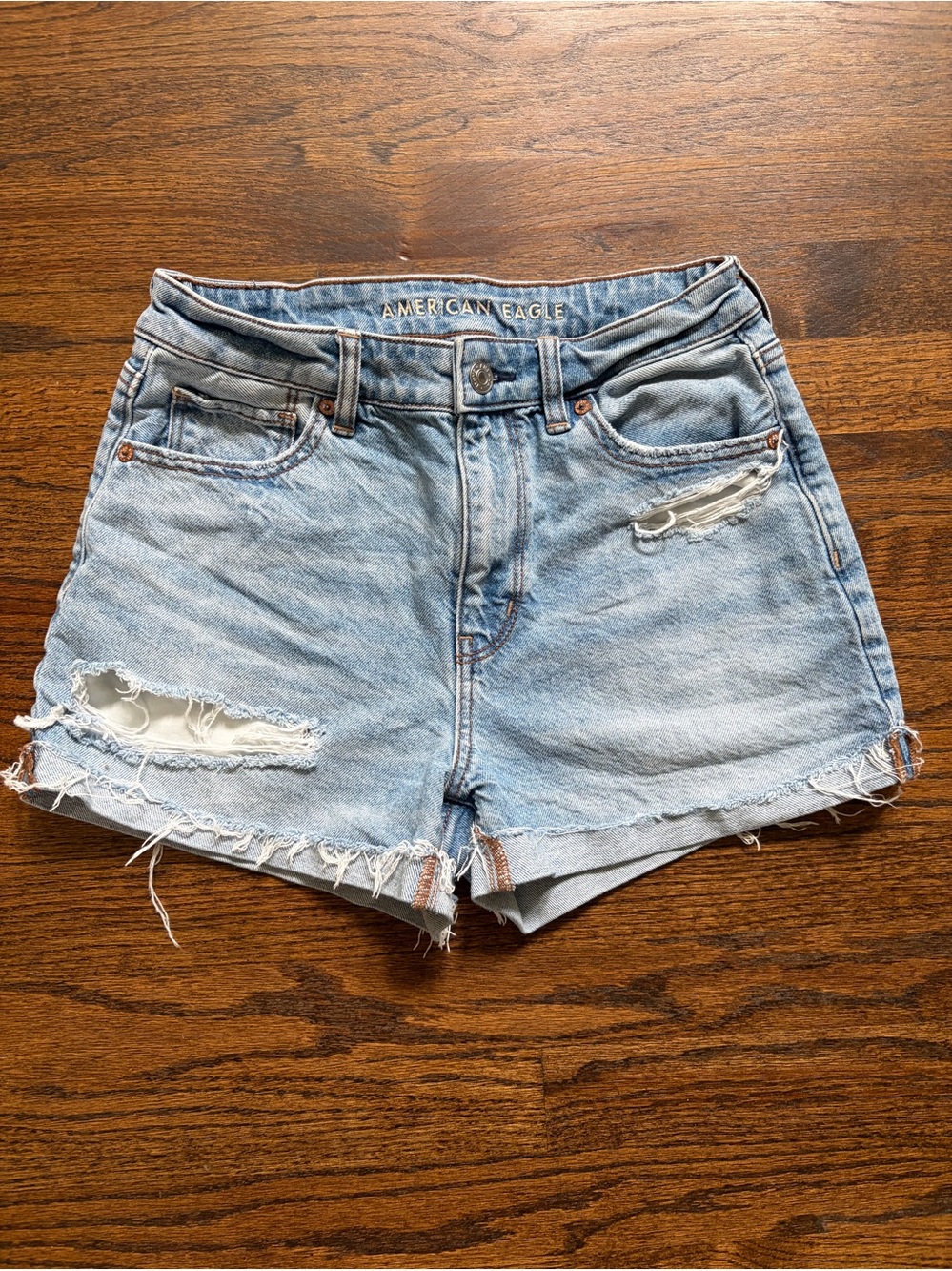 American Eagle Outfitters Light Blue Distressed High-Rise Denim Shorts Size 2